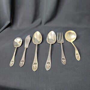1937 HOLLYWOOD 6 Serving Pieces Spoons Fork Knife Luxor Plate Ladle Wallace